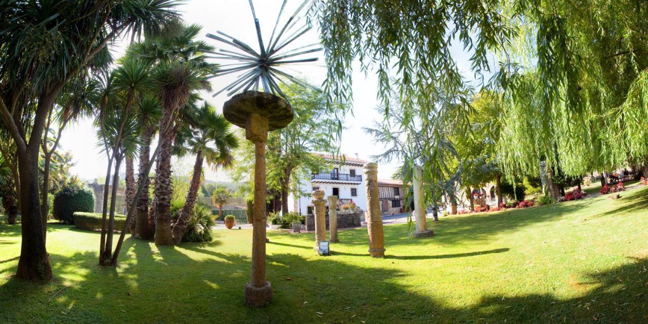 San Román de Escalante Esterno foto
