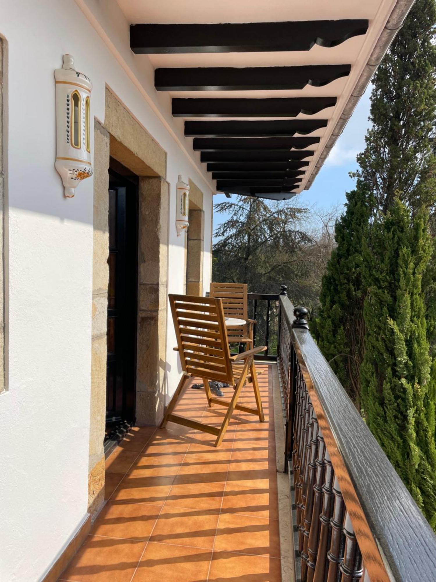 San Román de Escalante Esterno foto