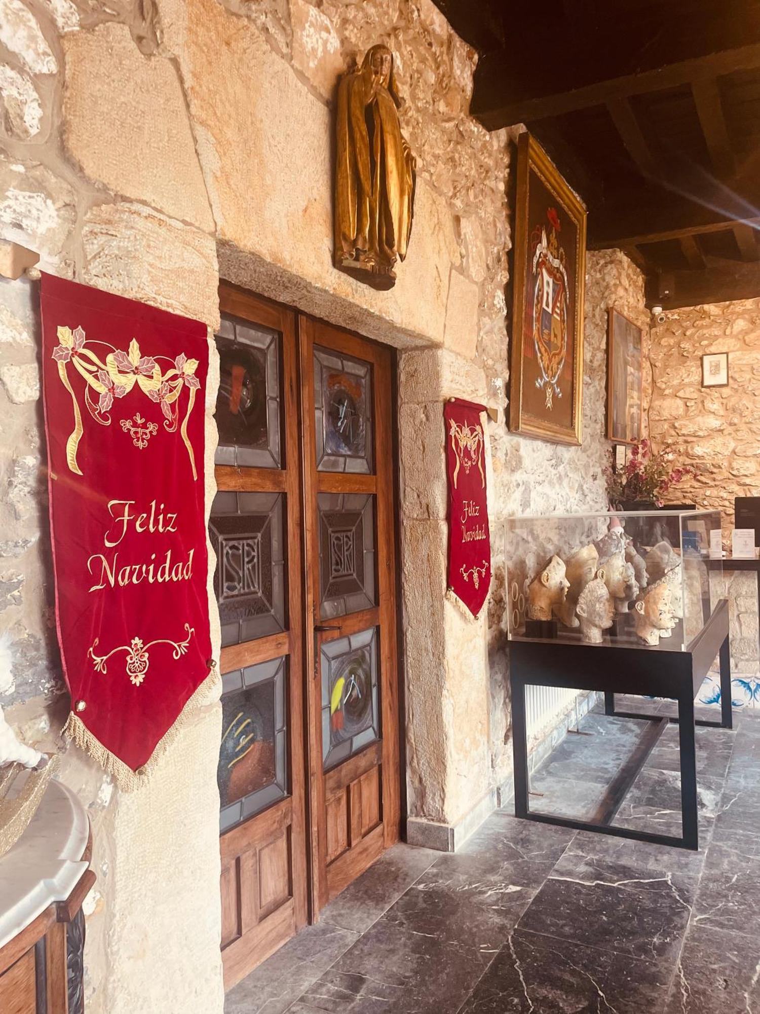San Román de Escalante Esterno foto